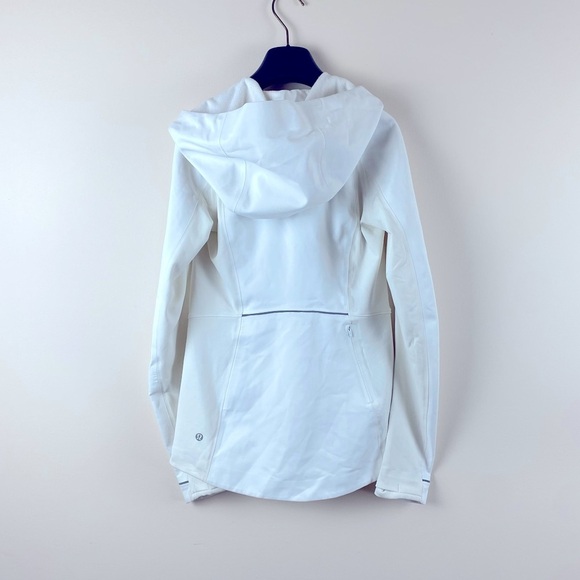 Lululemon Cross Chill Jacket - Picture 2 of 11